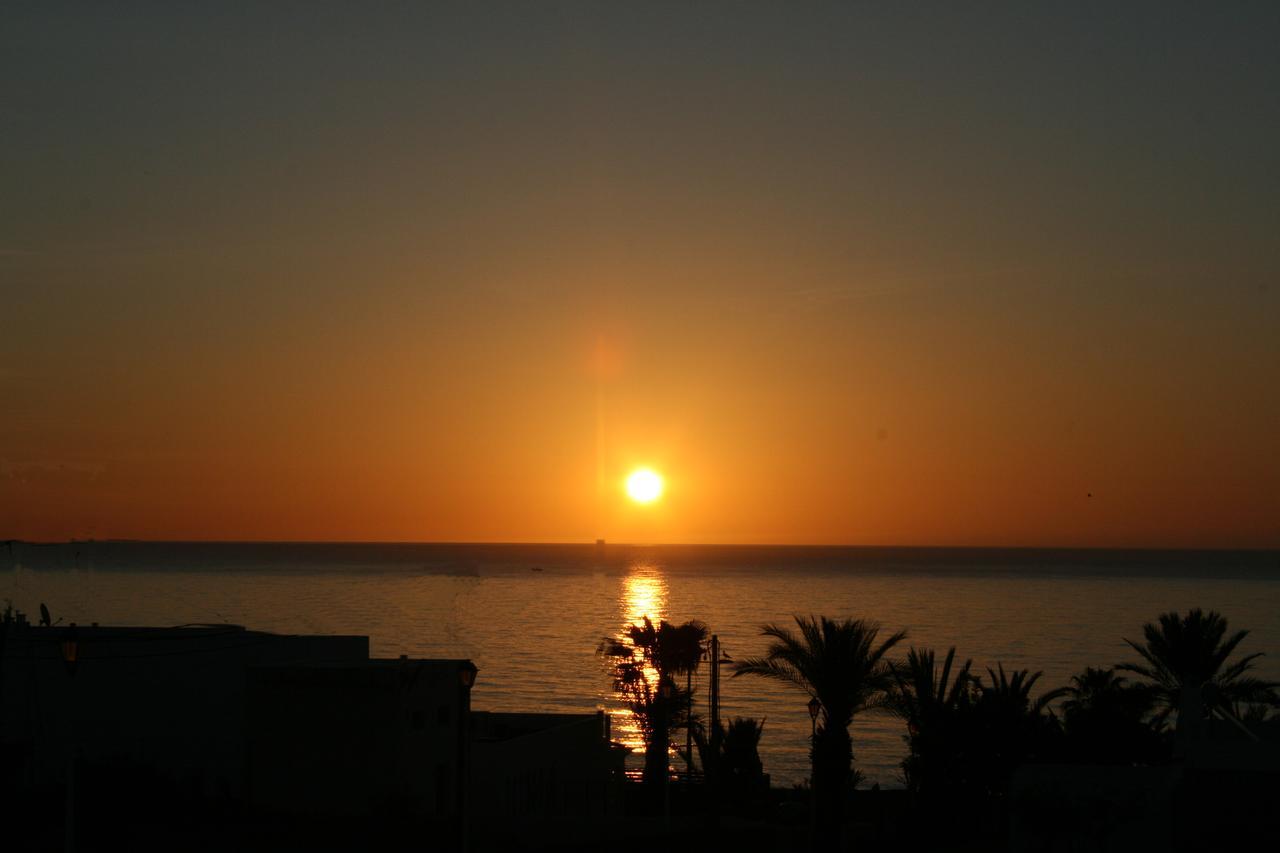 الشقق الفندقية موخاكارفي  Mda Playa Del Cantal المظهر الخارجي الصورة